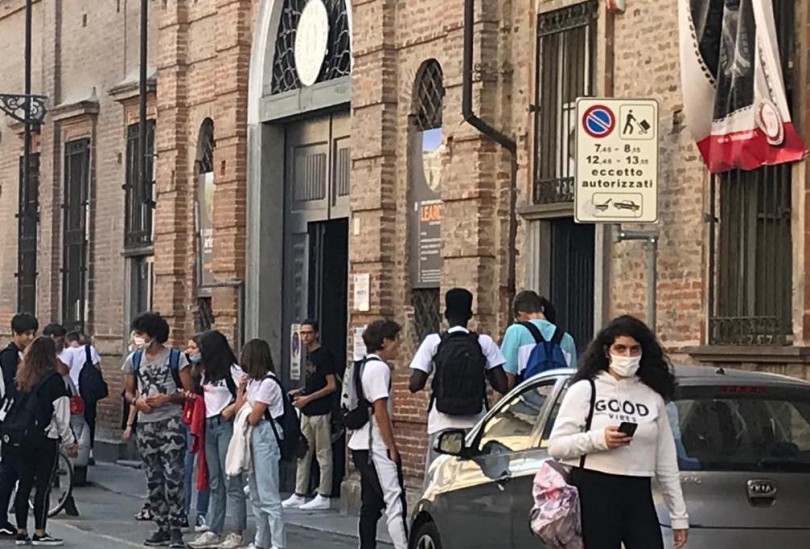 VIDEO - Come l'Istituto Leardi sta organizzando la ripartenza dell'attività didattica